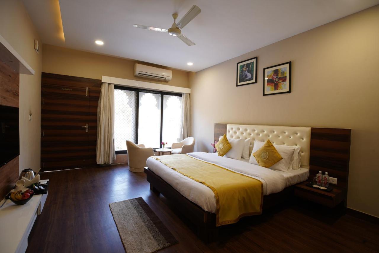 Rawla Ratanpur Hotel Bechiwara Exterior photo